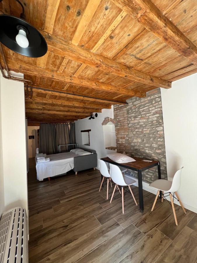 Apartamento Borgovivo Il Tuo Loft In Centro Citta Bérgamo Exterior foto